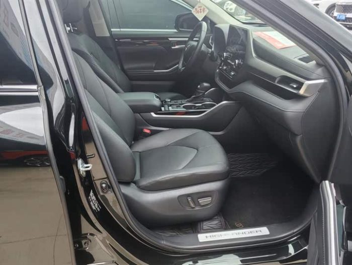 Highlander 2022 380T 4WD Premium Edition 7 Seaters, Октябрь 2022 г., пробег 5200 км. (Б/у) Полный — изображение 4