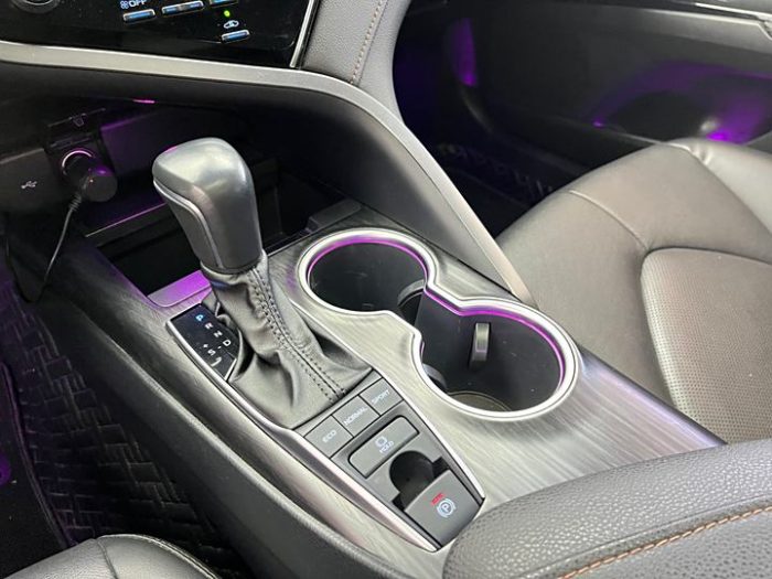 Camry 2021 2.5G Luxury Edition, Ноябрь 2022 г., пробег 37000 км. (Б/у) Передний — изображение 4