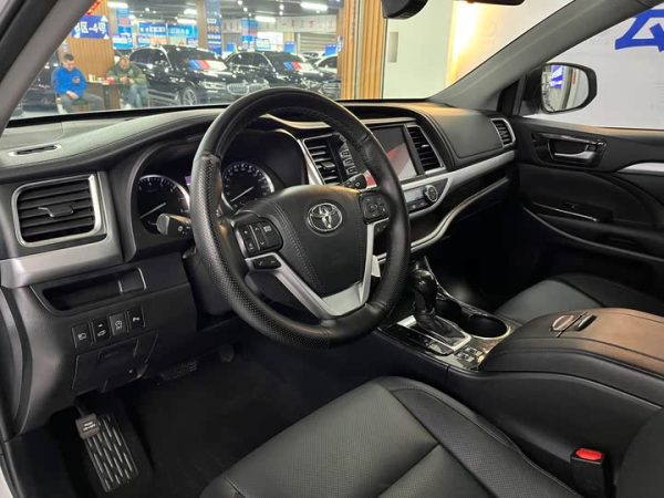Highlander 2018 2.0T 4WD Luxury Edition 7 Seaters National VI,Апрель 2021 г., пробег 66500 км. (Б/у) Полный — изображение 4