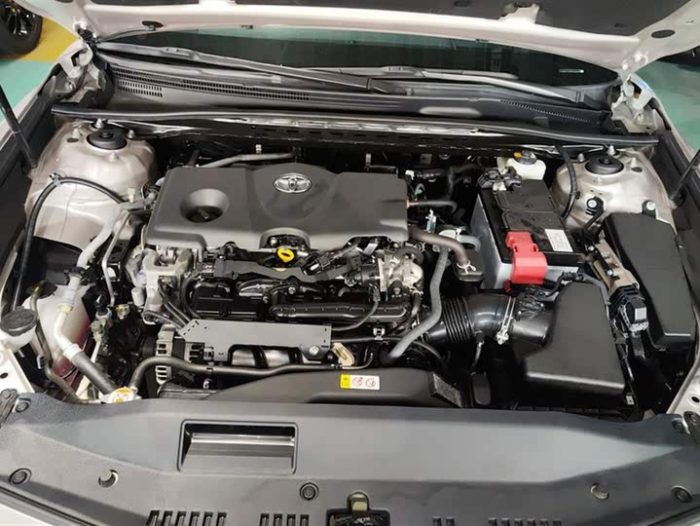 Camry 2021 2.5Q Flagship Edition, Январь 2022 г., пробег 53100 км. (Б/у) Передний — изображение 4