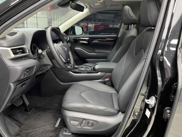 Highlander 2022 380T 4WD Premium Edition 7 Seaters, Сентябрь 2022 г., пробег 8000 км. (Б/у) Полный — изображение 4