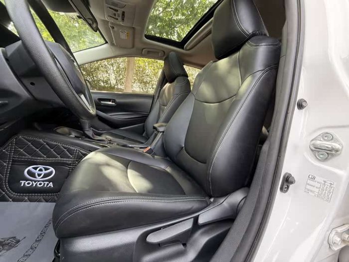 Corolla 2021 1.2T S-CVT Elite PLUS Edition, Ноябрь 2021 г., пробег 16000 км. (Б/у) Передний — изображение 4