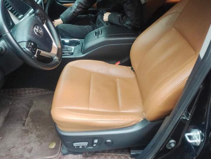 Highlander 2021 2.0T 4WD Knight Edition 7 Seaters, Сентябрь 2021 г., пробег 49100 км. (Б/у) Полный — изображение 4
