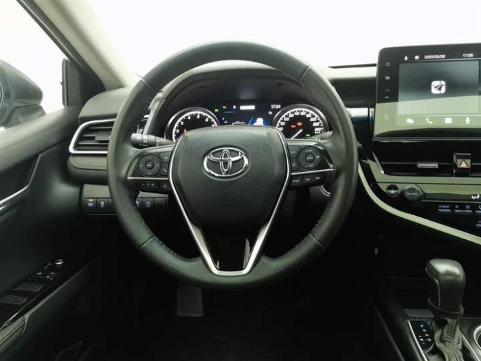 Camry 2021 2.0G Luxury Edition, Июнь 2021 г., пробег 65300 км. (Б/у) Передний — изображение 5