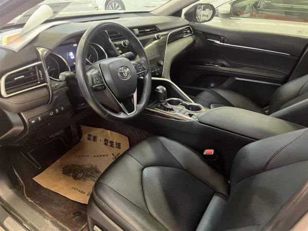 Camry 2019 facelift 2.5G luxury version, Декабрь 2020 г., пробег 79000 км. (Б/у) Передний — изображение 5