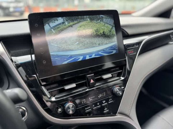 Camry 2023 2.5G Luxury Edition, Октябрь 2022 г., пробег 20000 км. (Б/у) Передний — изображение 5