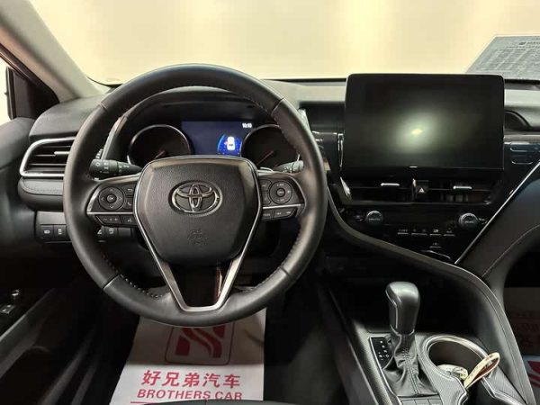 Camry 2021 2.0S Fengshang Edition, Май 2021 г., пробег 46600 км. (Б/у) Передний — изображение 5