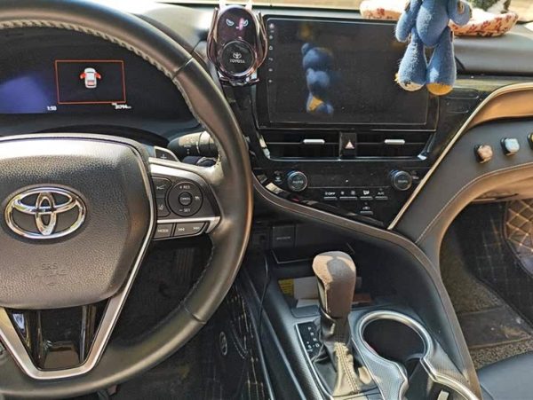 Camry 2021 2.5S Fengshang Edition, Январь 2022 г., пробег 31800 км. (Б/у) Передний — изображение 5