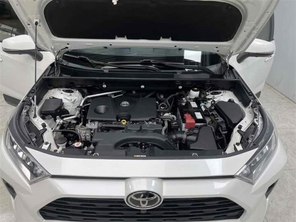 RAV4 Rongfang 2020 2.0L CVT 2WD Fashion PLUS Edition, Январь 2021 г., пробег 23000 км. (Б/у) Передний — изображение 5