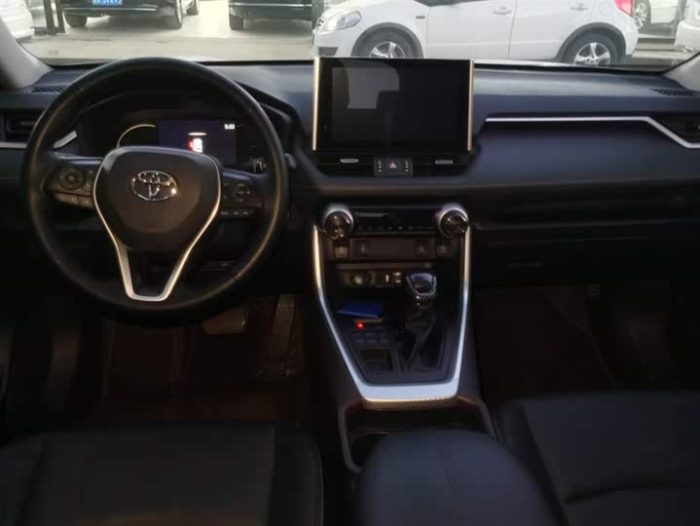 RAV4 Rongfang 2022 2.0L CVT 4WD Fashion Plus Edition, Февраль 2022 г., пробег 20800 км. (Б/у) Передний — изображение 5