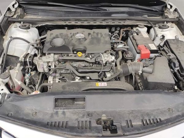 Camry 2021 2.0G Luxury Edition, Июнь 2021 г., пробег 31700 км. (Б/у) Передний — изображение 6