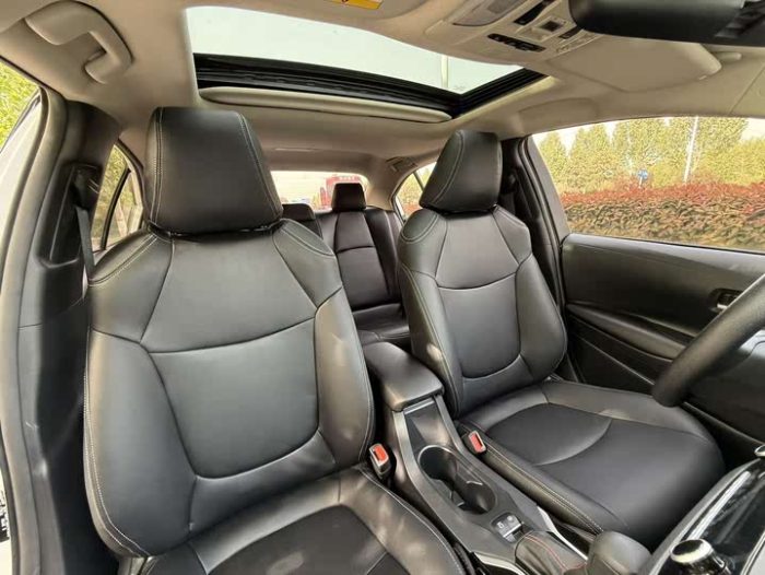 Corolla 2021 1.2T S-CVT Elite PLUS Edition, Ноябрь 2021 г., пробег 16000 км. (Б/у) Передний — изображение 6