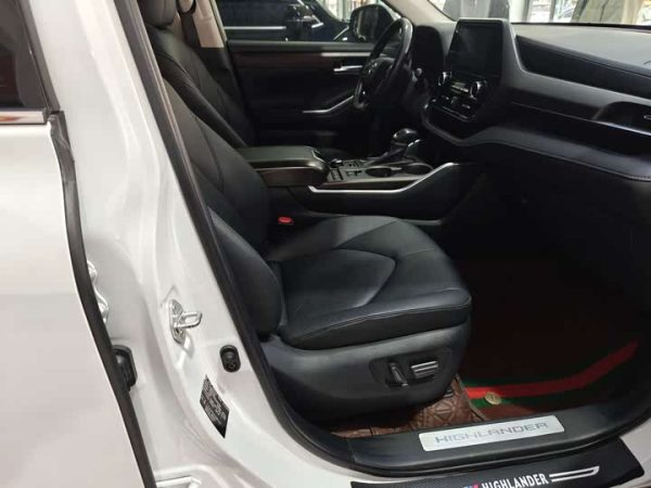 Highlander 2022 380T 4WD Supreme Edition 7 Seaters, Январь 2023 г., пробег 33000 км. (Б/у) Полный — изображение 6