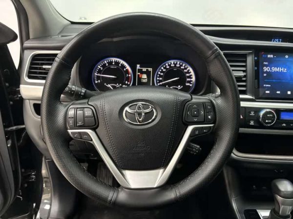 Highlander 2021 2.0T 4WD Luxury Edition 7 Seaters,Май 2021 г., пробег 57000 км. (Б/у) Полный — изображение 7