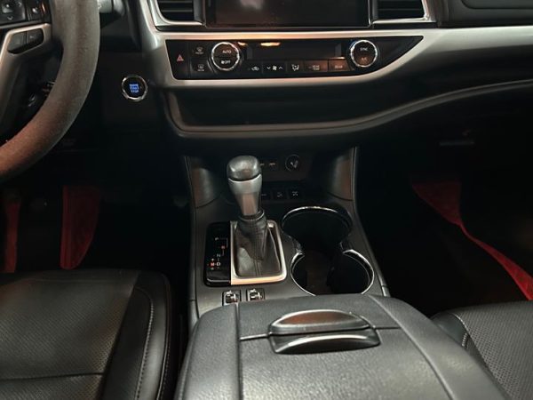 Highlander 2021 2.0T 4WD Luxury Edition 7 Seaters, Февраль 2022 г., пробег 57000 км. (Б/у) Полный — изображение 7