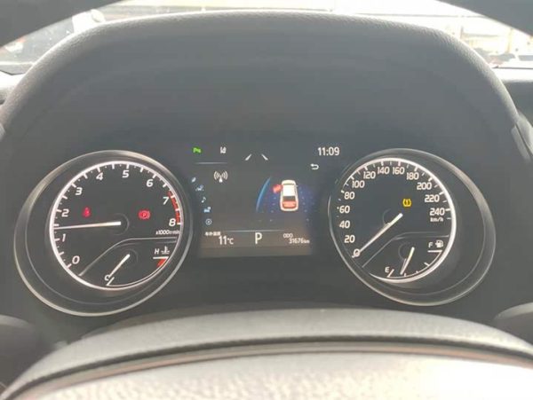 Camry 2021 2.0G Luxury Edition, Июнь 2021 г., пробег 31700 км. (Б/у) Передний — изображение 7