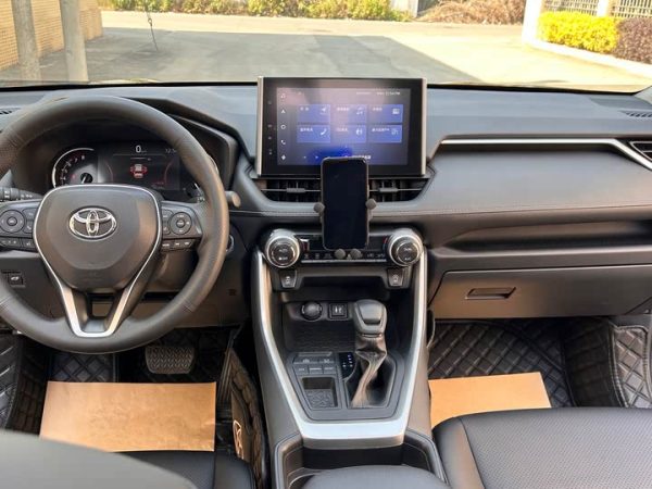 RAV4 Rongfang 2022 2.0L CVT 2WD Fashion Edition, Февраль 2023 г., пробег 29000 км. (Б/у) Передний — изображение 7