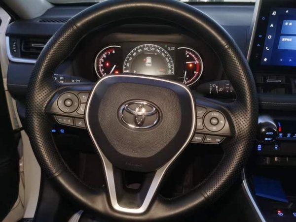 RAV4 Rongfang 2022 2.0L CVT 4WD Fashion Plus Edition, Февраль 2022 г., пробег 20800 км. (Б/у) Передний — изображение 7