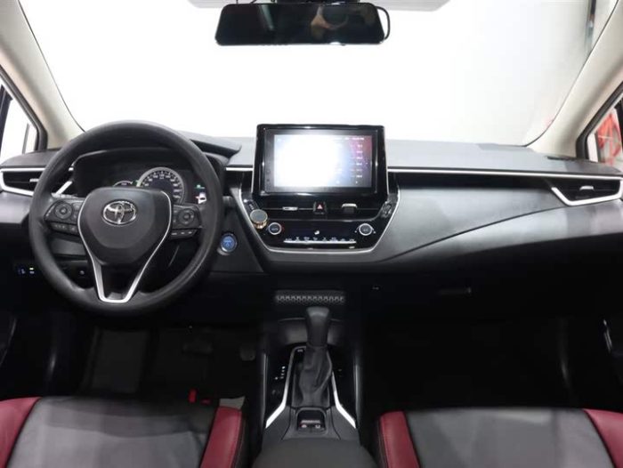 Corolla 2021 Hybrid 1.8L E-CVT Elite Edition, Январь 2022 г., пробег 44000 км. (Б/у) Передний — изображение 7