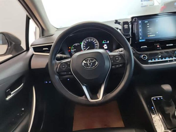 Corolla 2021 Hybrid 1.8L E-CVT Elite Edition, Август 2021 г., пробег 8800 км. (Б/у) Передний — изображение 7