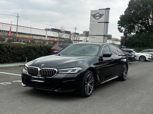 BMW 5 Series 2022 530Li Leading M Sport Package, Апрель 2022 г., пробег 44000 км. (Б/у) Задний