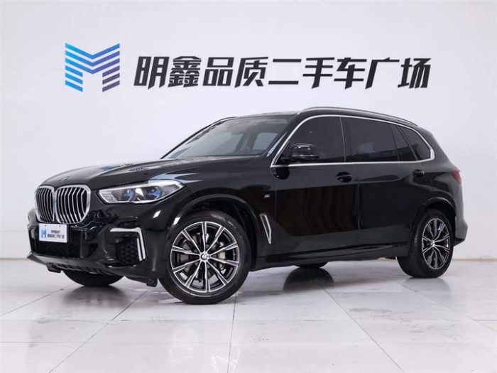 BMW X5 2022 facelift xDrive 30Li Exclusive M Sport Package, Апрель 2023 г., пробег 45900 км. (Б/у) Полный