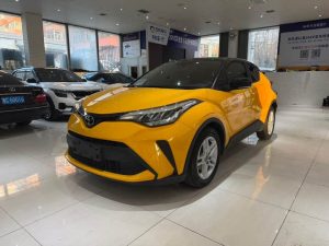 Toyota C-HR 2020 2.0L Leading Edition, Декабрь 2021 г., пробег 21000 км. (Б/у) Передний