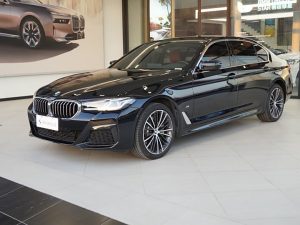 BMW 5 Series 2023 530Li Leading M Sport Package, Январь 2023 г., пробег 44500 км. (Б/у) Задний