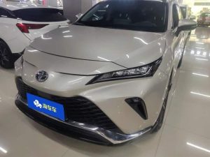 Venza 2022 2.0L CVT 2WD Luxury Edition, Декабрь 2022 г., пробег 28600 км. (Б/у) Передний
