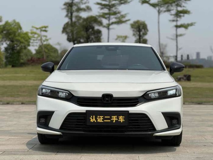 2022 Civic 240TURBO CVT Ignition Edition, Май 2022 г., пробег 31000 км. (Б/у) Передний — изображение 2