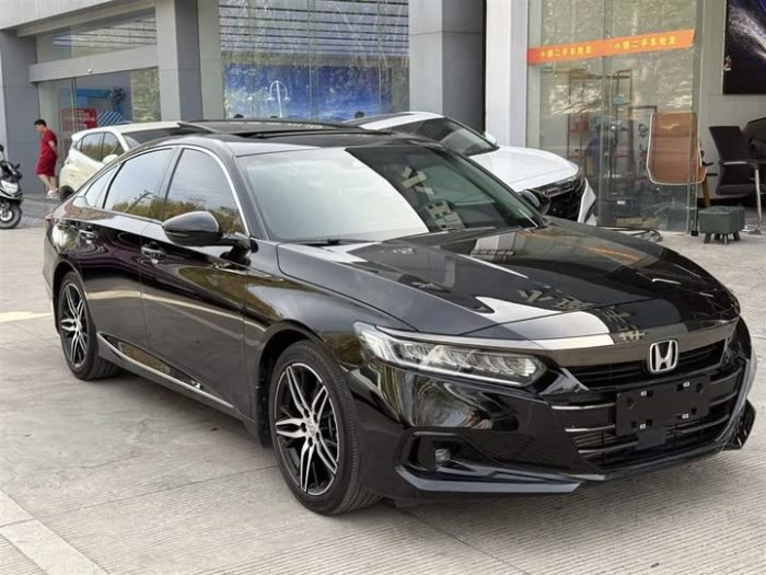 2022 Accord 260TURBO Fantasy Night Premium Edition, Январь 2023 г., пробег 33000 км. (Б/у) Передний — изображение 2