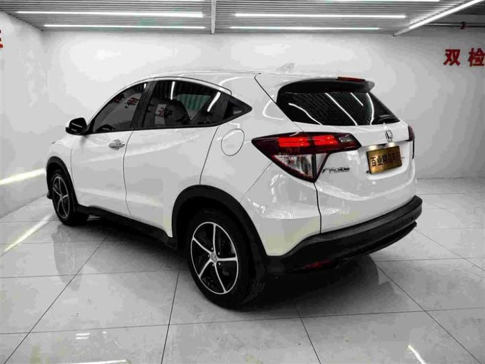 Binzhi 2020 1.5L CVT Deluxe Edition, Апрель 2021 г., пробег 75000 км. (Б/у) Передний — изображение 2