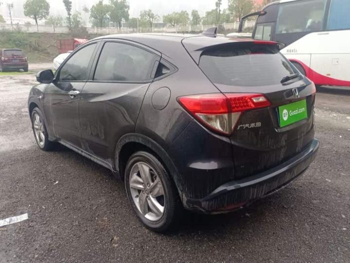 Binzhi 2022 1.5L CVT Elite Smart Edition, Апрель 2022 г., пробег 16100 км. (Б/у) Передний — изображение 2