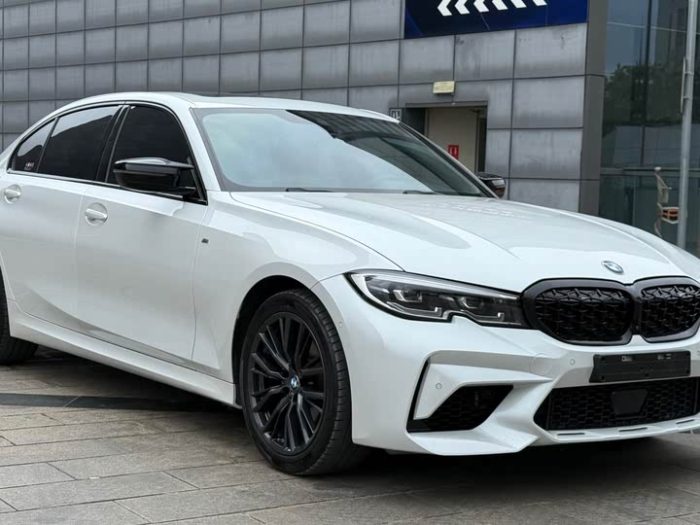 BMW 3 Series 2020 facelift 325Li M Sport Package, Сентябрь 2020 г., пробег 61000 км. (Б/у) Задний — изображение 2