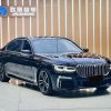 BMW 7 Series 2021 730Li M Sport Package, Декабрь 2021 г., пробег 26000 км. (Б/у) Задний — изображение 2