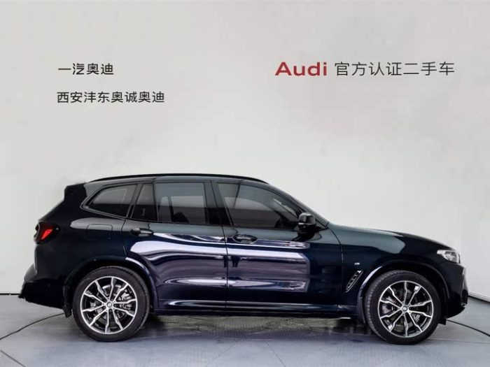 BMW X3 2023 xDrive30i Leading M Night Edition, Апрель 2023 г., пробег 43400 км. (Б/у) Полный — изображение 2