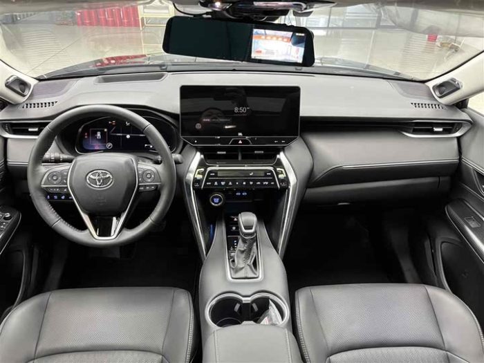 Venza 2022 2.0L CVT 4WD Supreme Edition, Декабрь 2022 г., пробег 2200 км. (Б/у) Полный — изображение 2