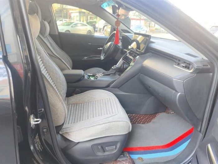 2022 Venza Dual Engine 2.5L CVT 4WD Supreme Edition, Май 2022 г., пробег 27000 км. (Б/у) Полный — изображение 2