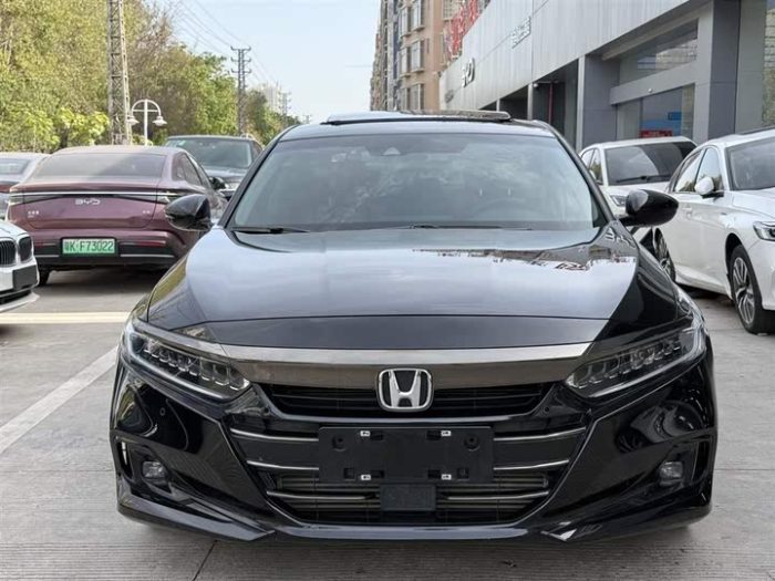 2022 Accord 260TURBO Fantasy Night Premium Edition, Январь 2023 г., пробег 33000 км. (Б/у) Передний — изображение 3