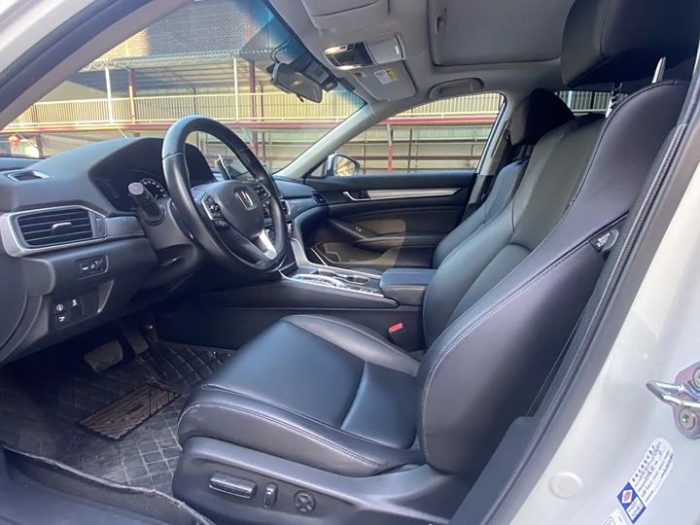 2022 Accord Hybrid 2.0L Sharp Edition, Апрель 2023 г., пробег 28000 км. (Б/у) Передний — изображение 3