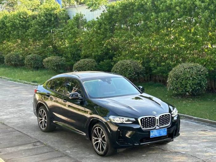 BMW X4 2022 xDrive 30i M Sport Package, Март 2023 г., пробег 29000 км. (Б/у) Полный — изображение 3
