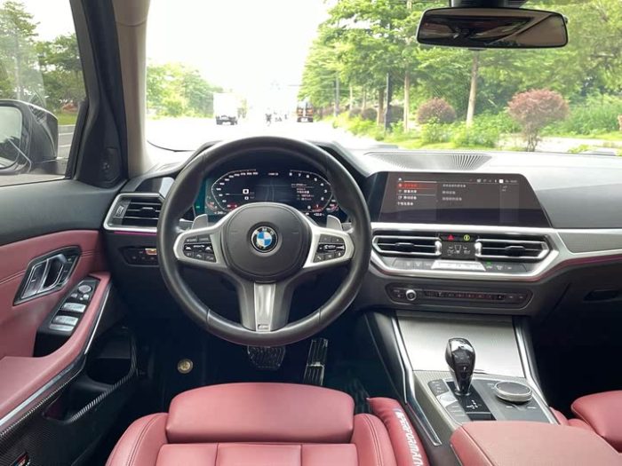 BMW 3 Series 2022 330Li xDrive M Sport Night Edition, Апрель 2021 г., пробег 14000 км. (Б/у) Задний — изображение 3