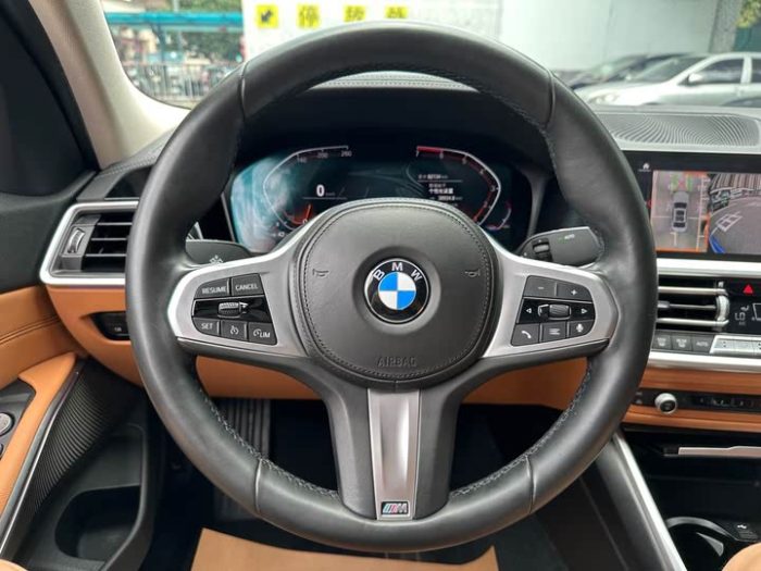 BMW 3 Series 2020 325Li M Sport Package, Сентябрь 2020 г., пробег 82000 км. (Б/у) Задний — изображение 3
