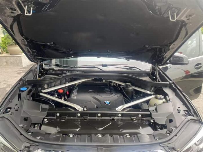 BMW X5 2022 xDrive 30Li Exclusive M Sport Package, Апрель 2023 г., пробег 71000 км. (Б/у) Полный — изображение 3
