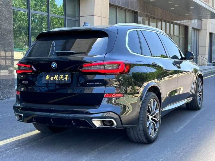BMW X5 2022 facelift xDrive 30Li Exclusive M Sport Package, Октябрь 2022 г., пробег 70000 км. (Б/у) Полный — изображение 3