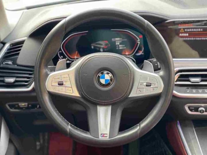 BMW X5 2022 xDrive 30Li Exclusive M Sport Package, Январь 2023 г., пробег 20000 км. (Б/у) Полный — изображение 3