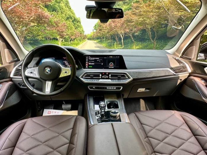 BMW X5 2022 facelift xDrive 30Li Exclusive M Sport Package, Декабрь 2022 г., пробег 38000 км. (Б/у) Полный — изображение 3