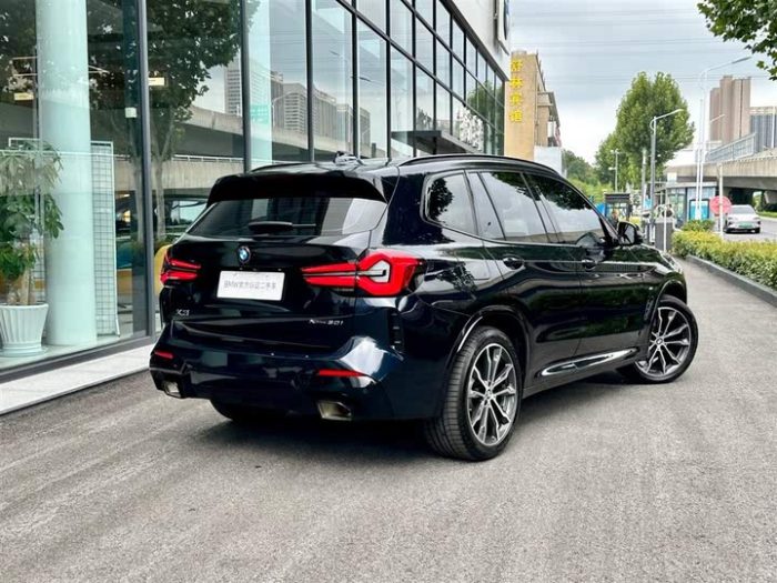 BMW X3 2023 xDrive30i Leading M Night Edition, Март 2023 г., пробег 16000 км. (Б/у) Полный — изображение 3