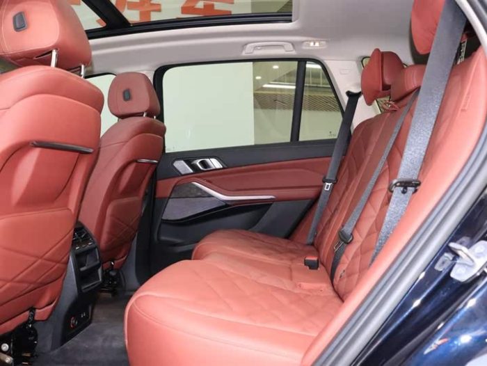 BMW X5 2022 xDrive 30Li Exclusive M Sport Package, Октябрь 2022 г., пробег 21000 км. (Б/у) Полный — изображение 4