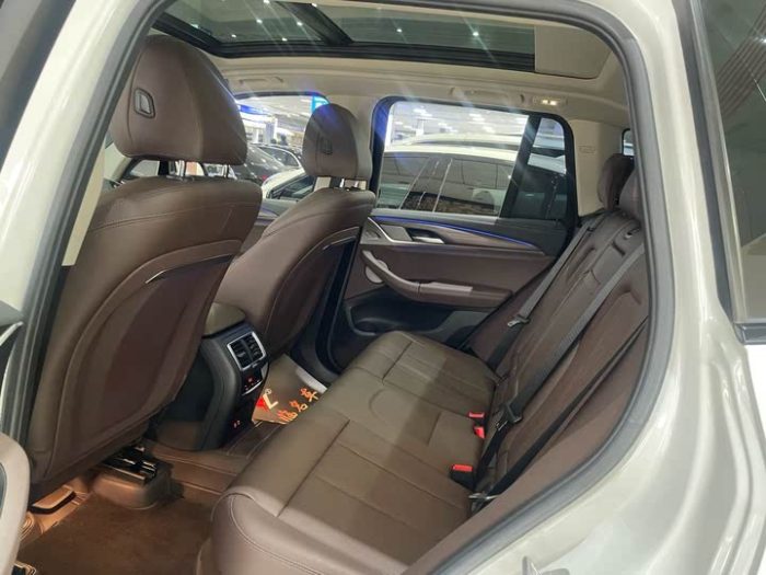 BMW X3 2023 xDrive30i Leading M Night Edition, Май 2023 г., пробег 20000 км. (Б/у) Полный — изображение 4